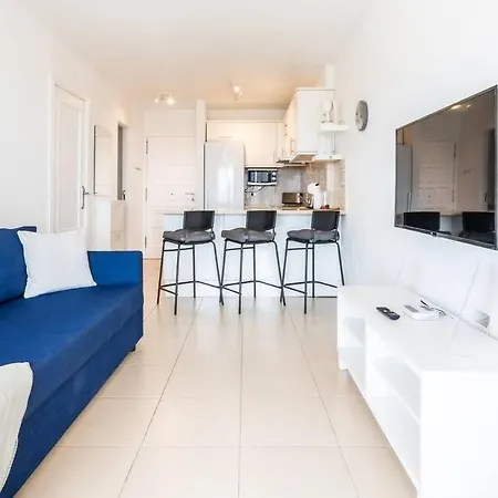 Torres Del Sol 14th Floor Sea View *