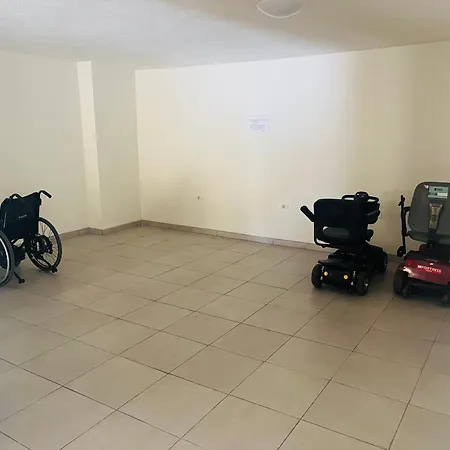 Torres Del Sol 14th Floor Sea View Apartment *