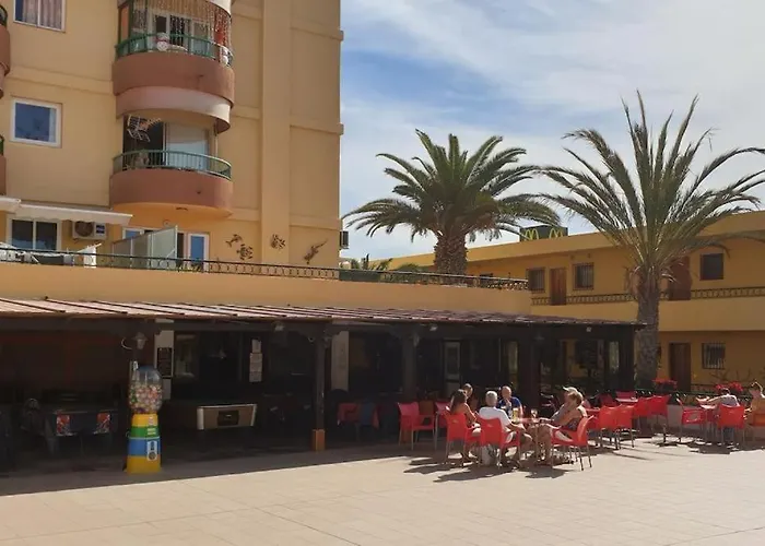 Torres Del Sol 14th Floor Sea View Daire *