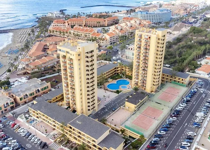 Torres Del Sol 14th Floor Sea View 아파트 아로나