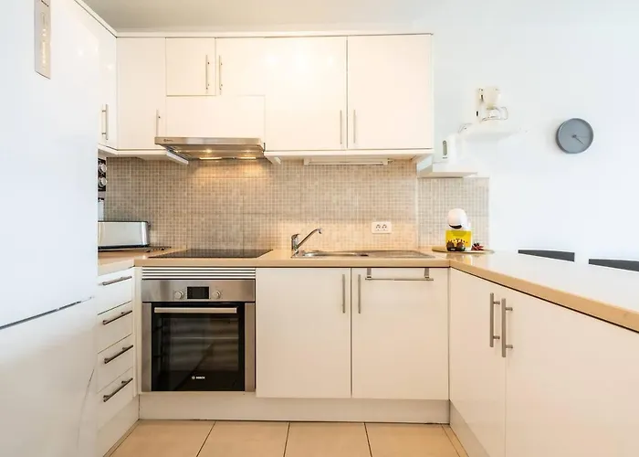 Torres Del Sol 14th Floor Sea View *